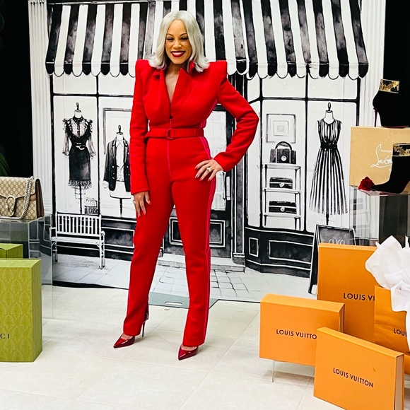 Meet your Posher, Atiya - Picture 6 of 16